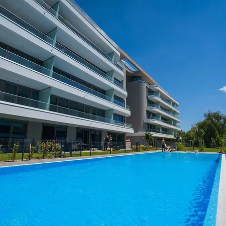 Myflat Golden Beachfront Family Siofok