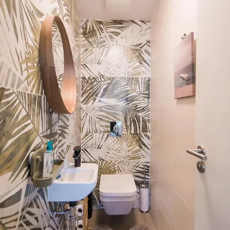 Διαμέρισμα Myflat Wave Golden Beachfront Family *