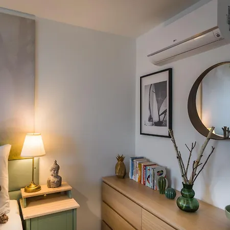 Myflat Golden Beachfront Family Apartment Siofok