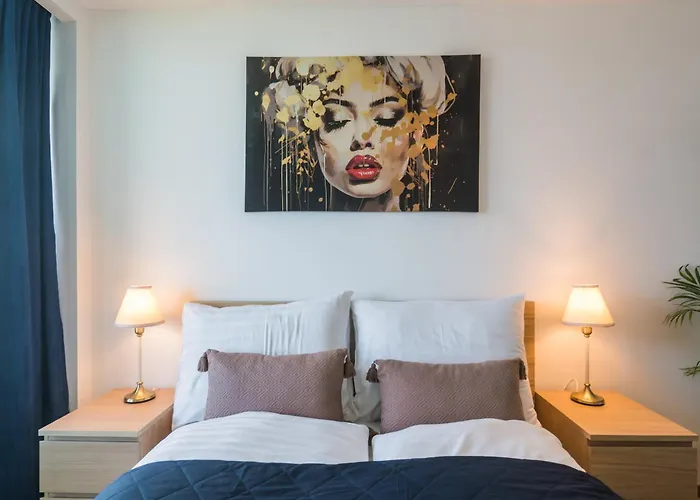 Myflat Wave Golden Beachfront Family Apartamento Siófok